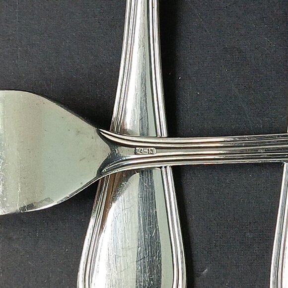 Oneida Stainless Steel Flatware Set 19pcs New Rim, Barcelona, 56-11, 24-13 READ - Picture 5 of 16
